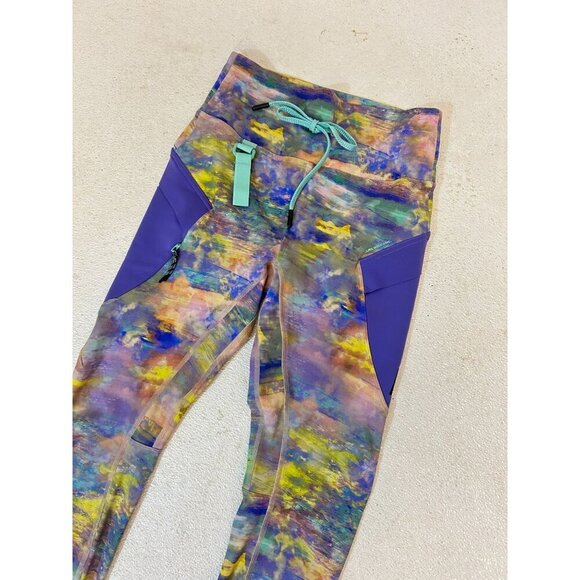 Lululemon Cargo Super-High-Rise Hiking Tight Altered  Nature Multi Size 6 - Picture 3 of 7